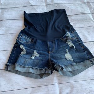 Maternity shorts
